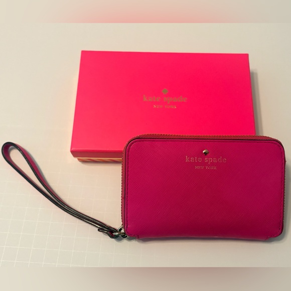 kate spade Handbags - Kacey Montoya’s Closet | Kate Spade Cherry Lane Laurie Wallet